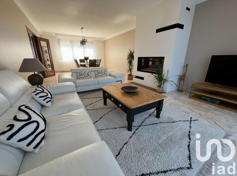 Maison - 157 m² - 7 pièces