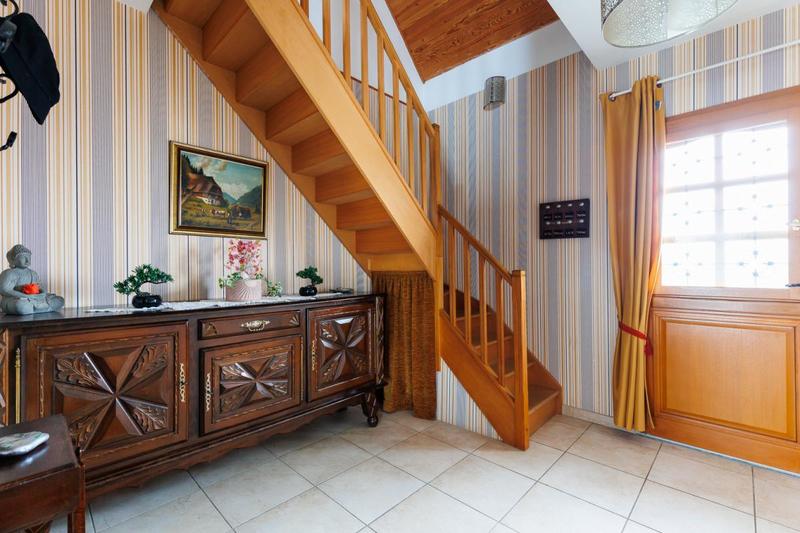 Maison - 200 m² - 6 pièces