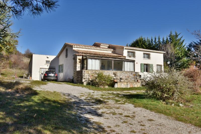Maison de campagne - 210 m² - 8 pièces