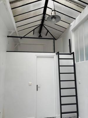 Local d'activités - 23 m²