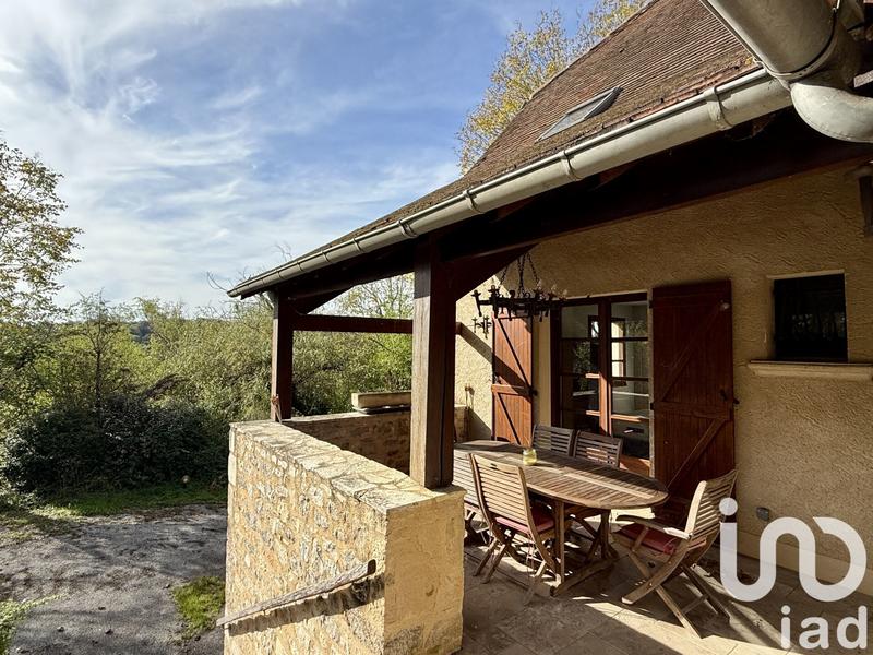 Maison - 186 m² - 9 pièces