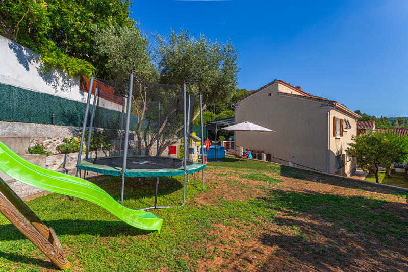 Maison - 140 m² - 5 pièces