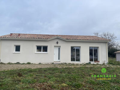 Maison - 101 m² - 4 pièces