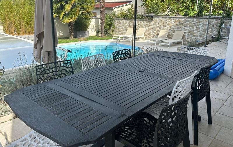 Maison - 190 m² - 8 pièces