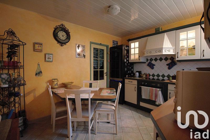 Maison - 121 m² - 5 pièces