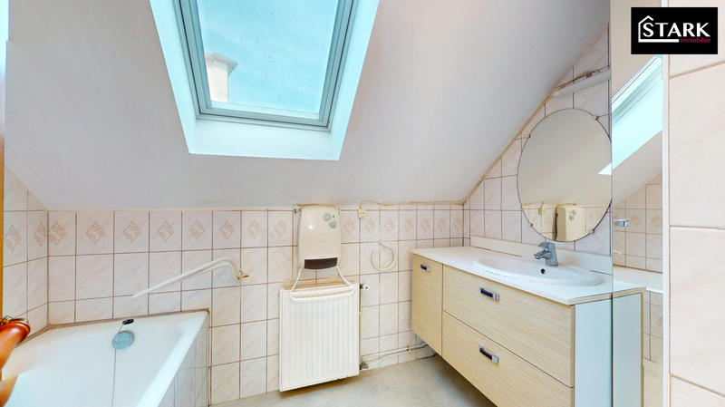 Maison - 91 m² - 5 pièces