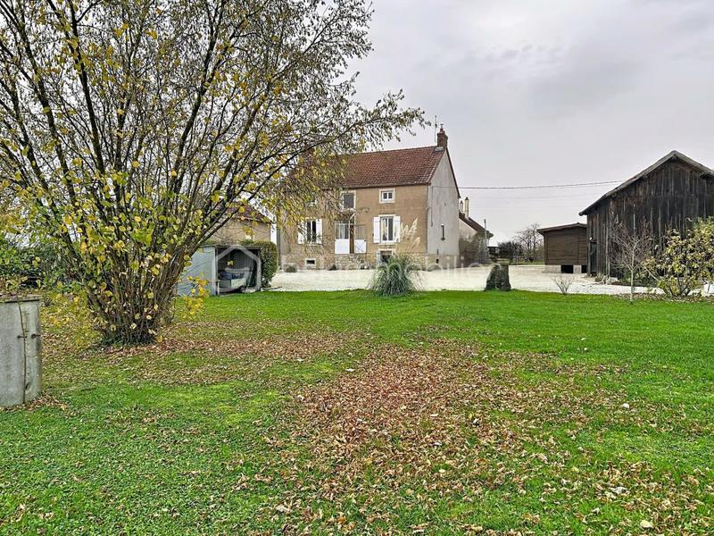 Maison ancienne - 90 m² - 3 pièces