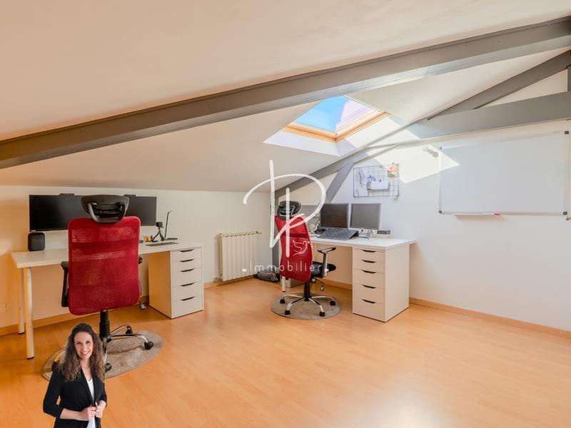 Villa - 291 m² - 8 pièces