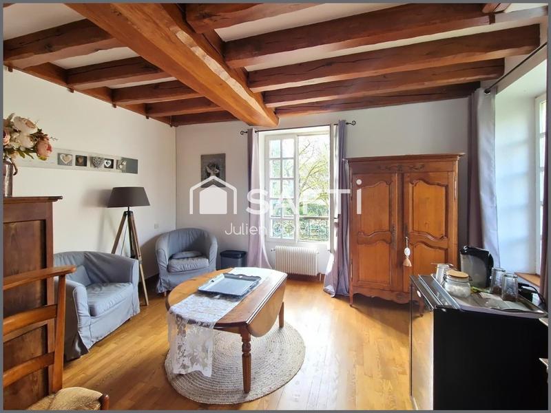 Maison - 298 m² - 12 pièces