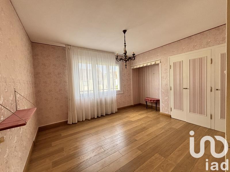 Maison - 83 m² - 5 pièces