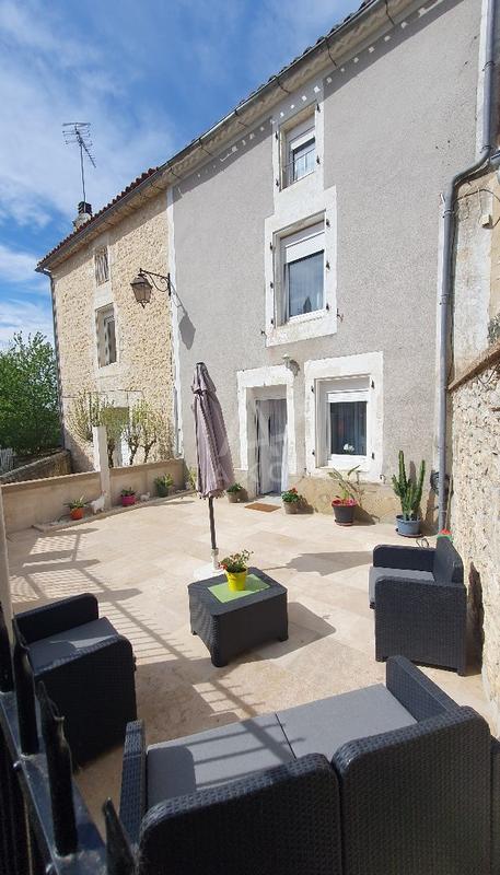 Maison - 136 m² - 6 pièces