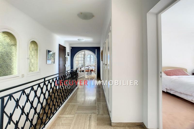 Maison - 157 m² - 5 pièces