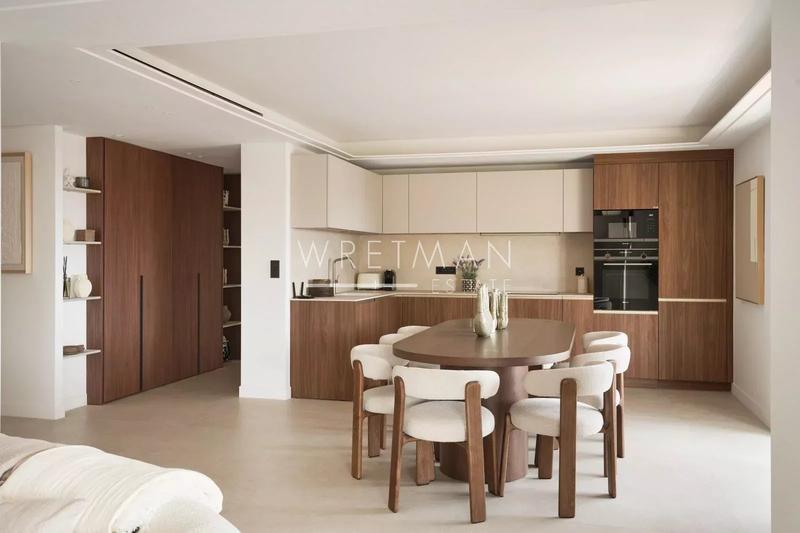 Appartement - 135 m² - 5 pièces