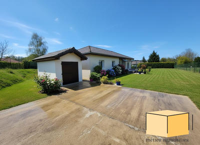 Maison - 81 m² - 4 pièces