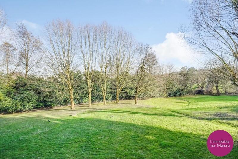 Appartement - 94 m² - 4 pièces