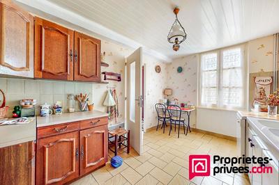 Maison - 86 m² - 5 pièces