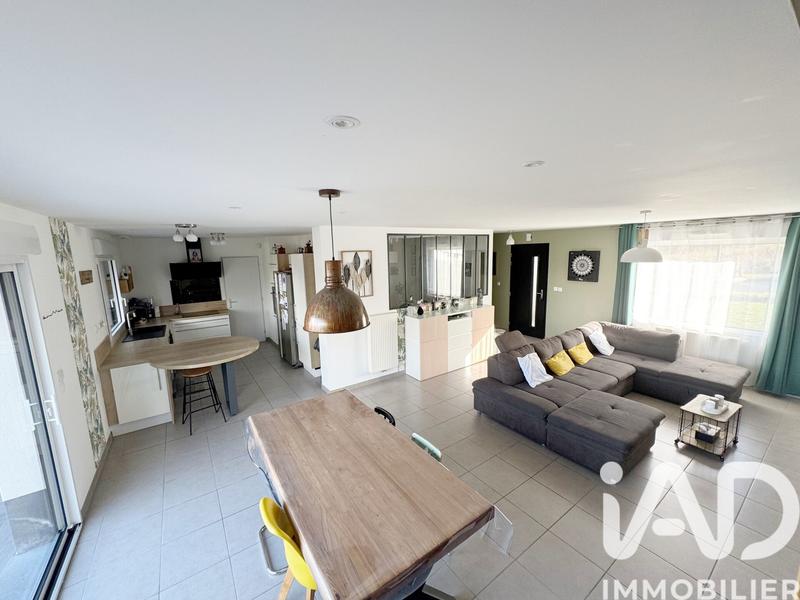 Maison - 123 m² - 4 pièces