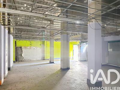 Appartement - 199 m² - 2 pièces