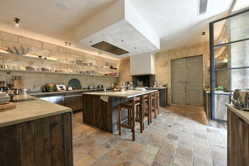 Manoir - 1 100 m² - 18 pièces