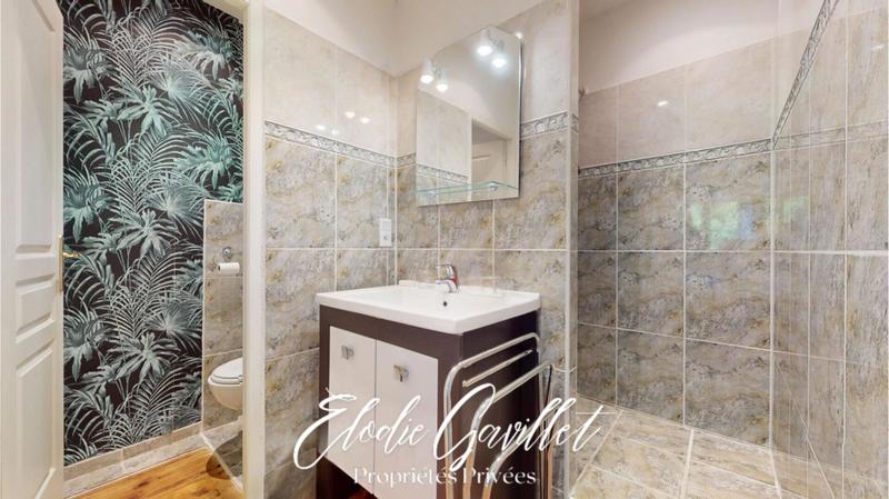 Demeure - 462 m² - 21 pièces