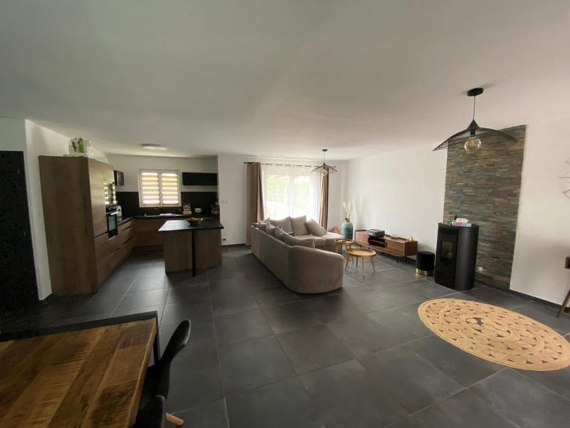 Maison - 170 m² - 7 pièces