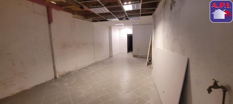 Local d'activités - 139 m² - 3 pièces