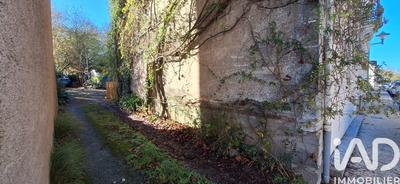 Maison de ville - 218 m² - 7 pièces