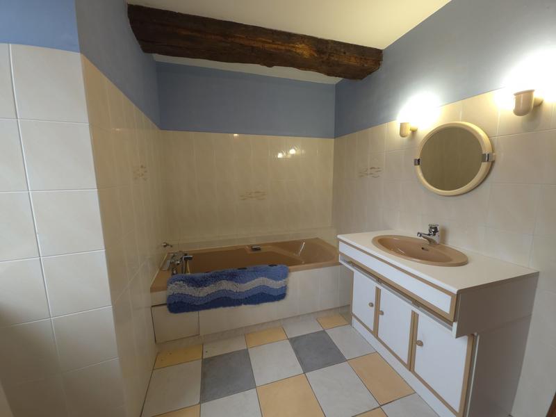 Maison - 160 m² - 9 pièces