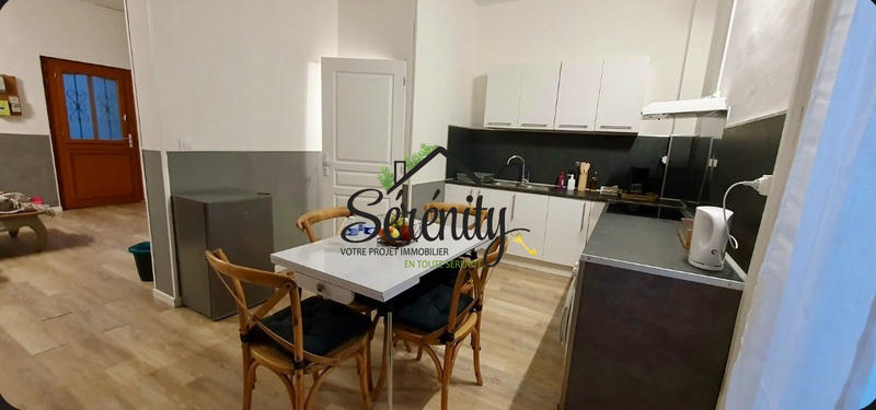 Maison - 90 m² - 6 pièces