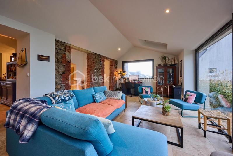 Maison de maîtres - 259 m² - 8 pièces