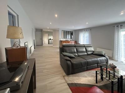 Maison - 91 m² - 5 pièces