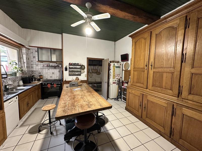 Château - 461 m² - 15 pièces