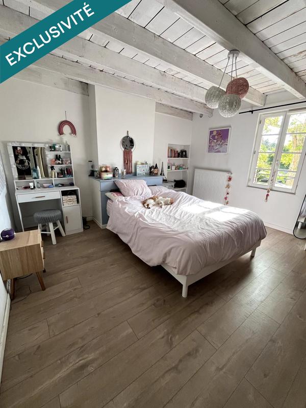 Maison - 220 m² - 7 pièces