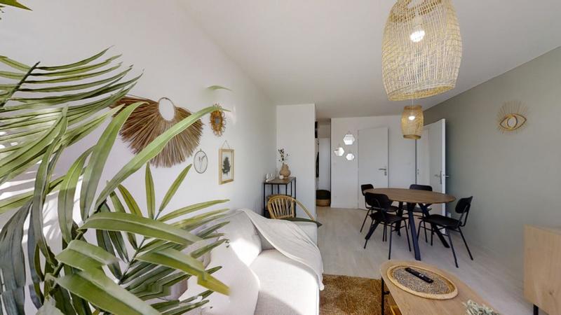 Appartement - 77 m² - 5 pièces