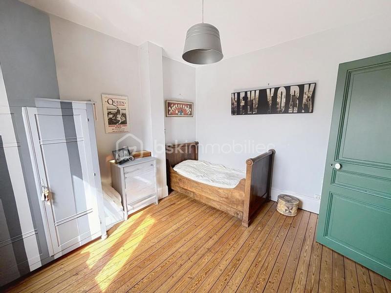 Maison de maîtres - 256 m² - 9 pièces