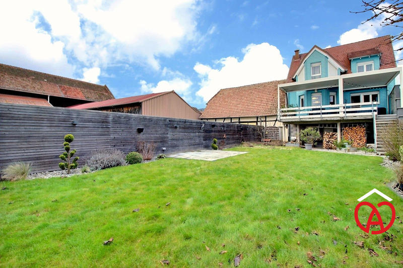 Maison - 216 m² - 7 pièces