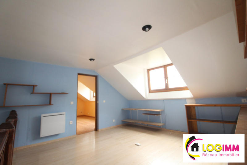 Maison - 204 m² - 8 pièces