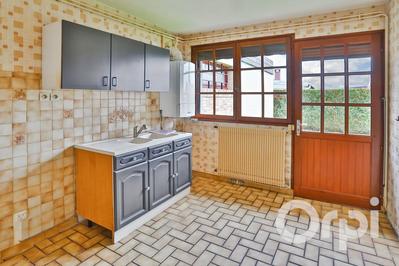 Maison - 92 m² - 5 pièces