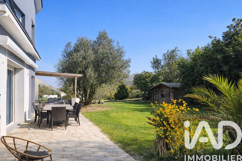 Maison de maîtres - 147 m² - 5 pièces