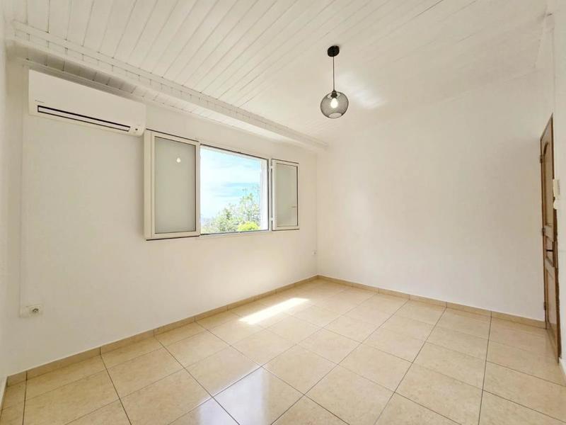 Villa - 189 m² - 7 pièces