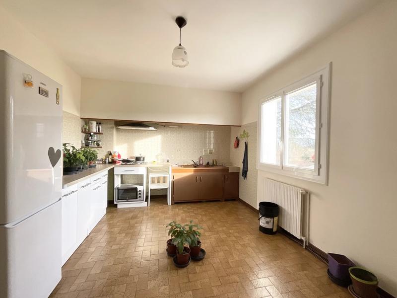 Appartement - 125 m² - 4 pièces