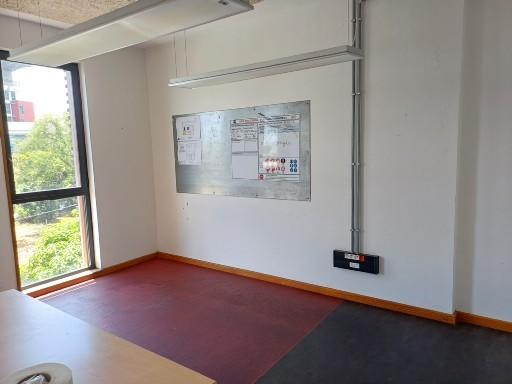 Bureau - 210 m²