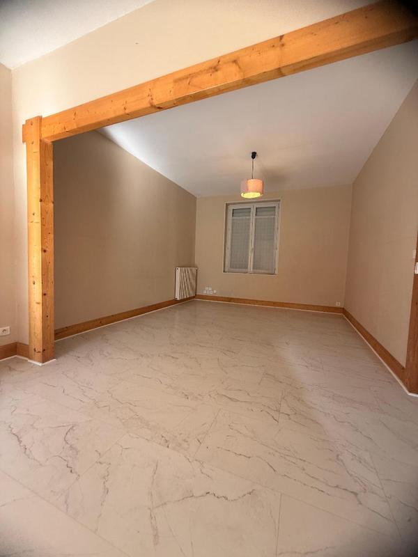 Maison - 96 m² - 4 pièces
