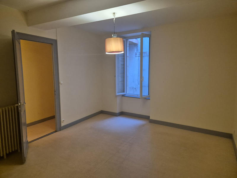 Appartement - 132 m² - 6 pièces