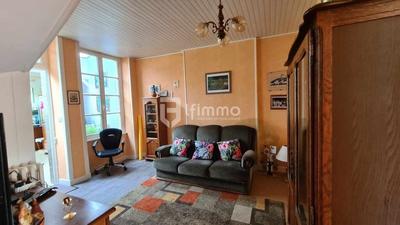 Pavillon - 200 m² - 10 pièces