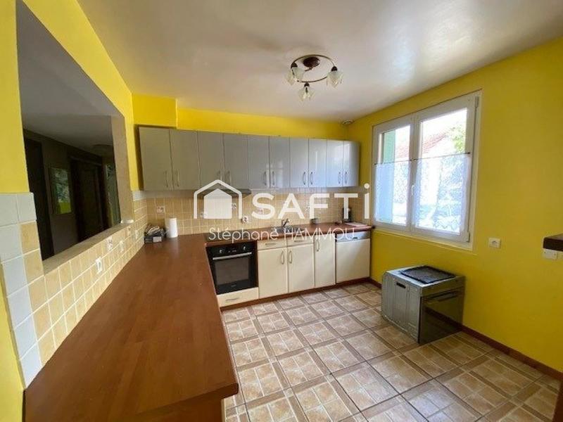 Maison - 180 m² - 7 pièces