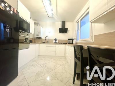 Duplex - 101 m² - 5 pièces