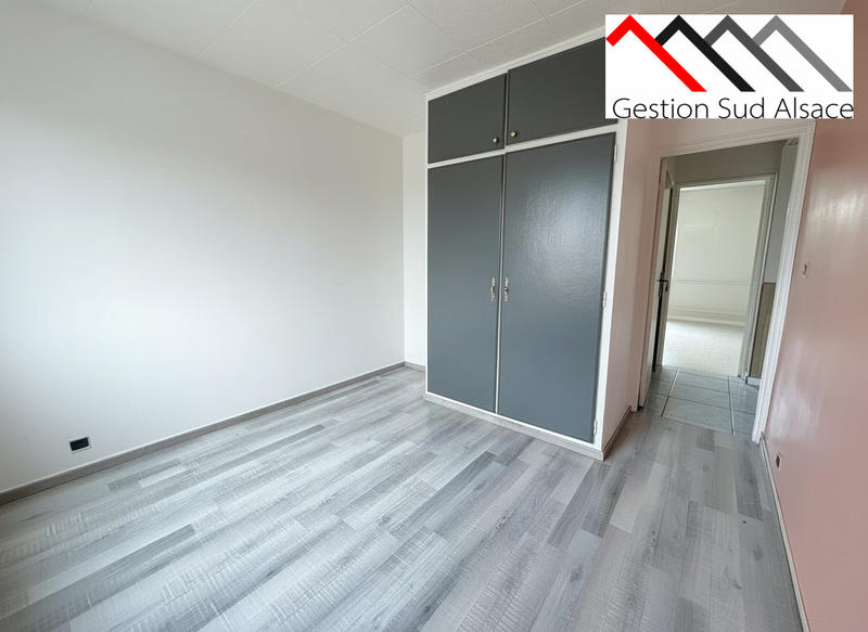Appartement - 87 m² - 5 pièces