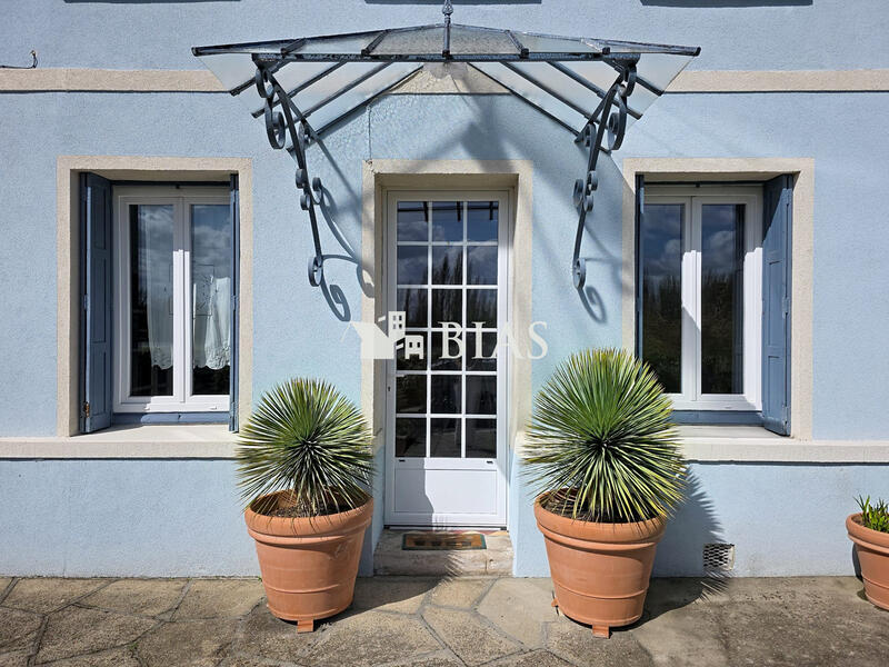 Maison - 160 m² - 6 pièces