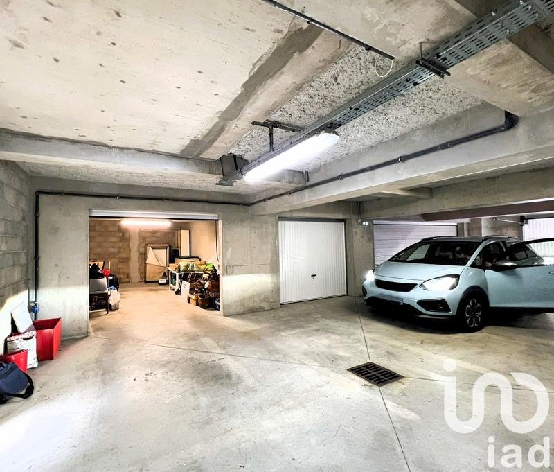 Parking - 24 m²